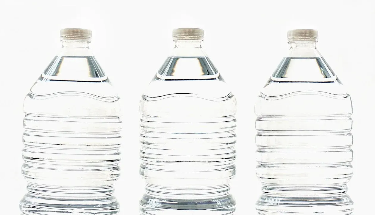 PET bottle production scale and variety for beverage packaging