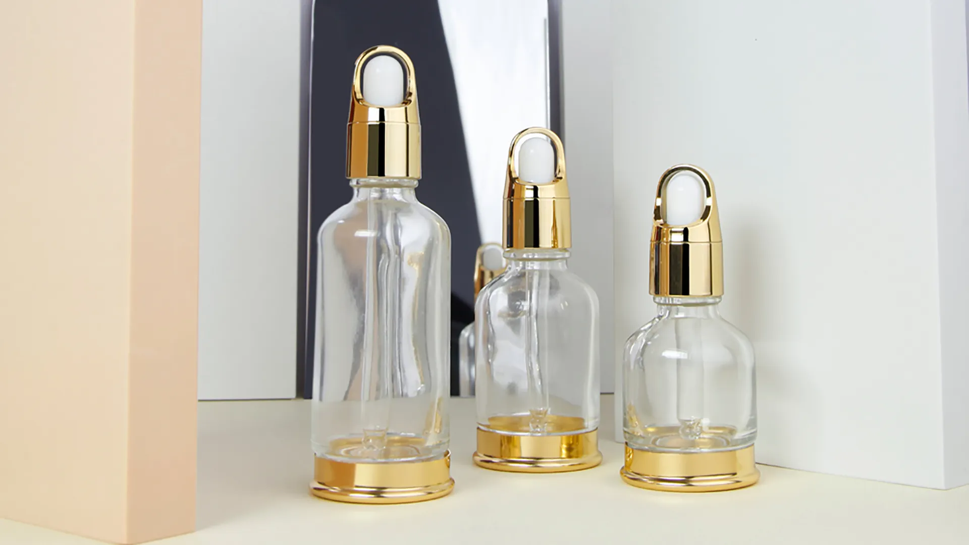 Custom skincare bottles produced by ISBM injection stretch blow molding for commercial brand building