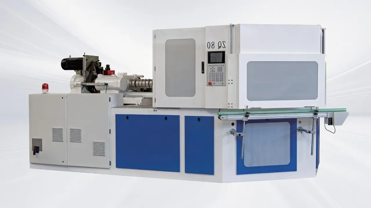 ZQ80 injection blow molding machine in production