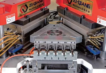 Injection blow molding operating principle
